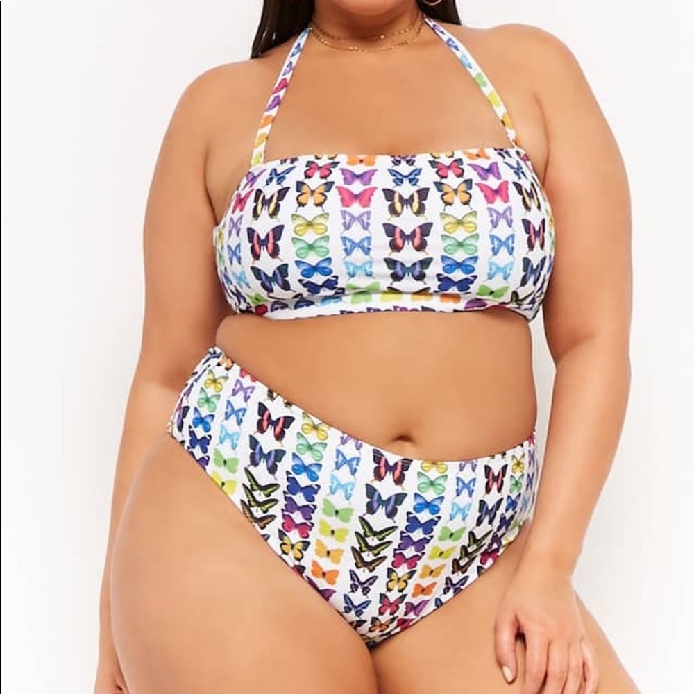 Plus Size Butterfly Bikini Top & Bottoms